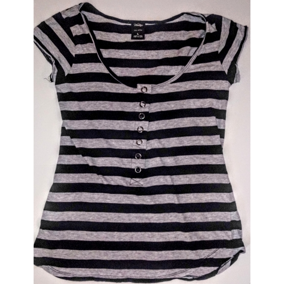 3/$24! Vanity Shaped Cotton Striped Snap Tee - Picture 1 of 3